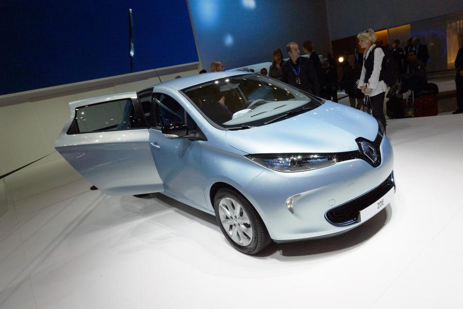  Renault ZOE 2013 года  (фото 26 из 32)